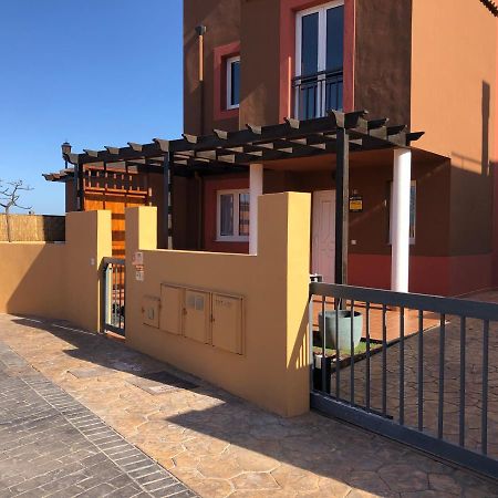 Villa Marie Agradable Y Tranquila Maison Con Piscina Corralejo Eksteriør bilde