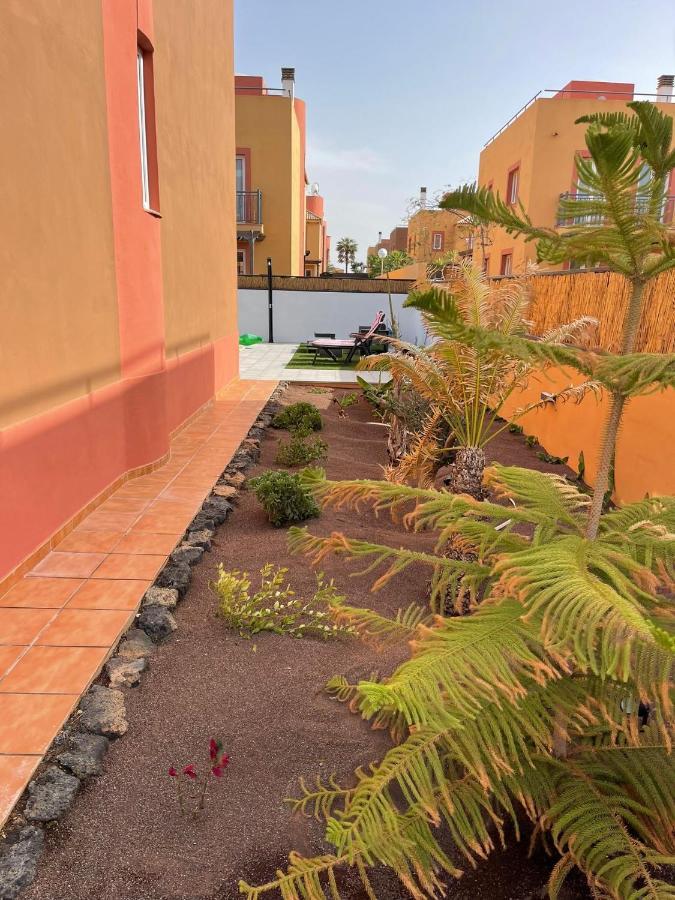 Villa Marie Agradable Y Tranquila Maison Con Piscina Corralejo Eksteriør bilde