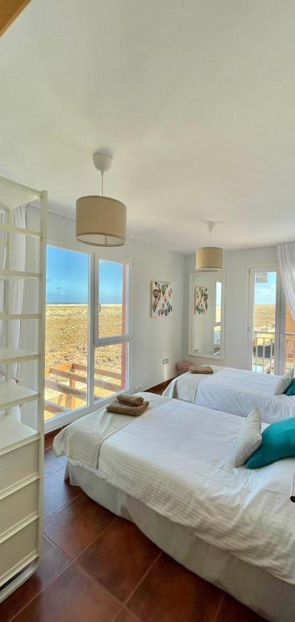 Villa Marie Agradable Y Tranquila Maison Con Piscina Corralejo Eksteriør bilde