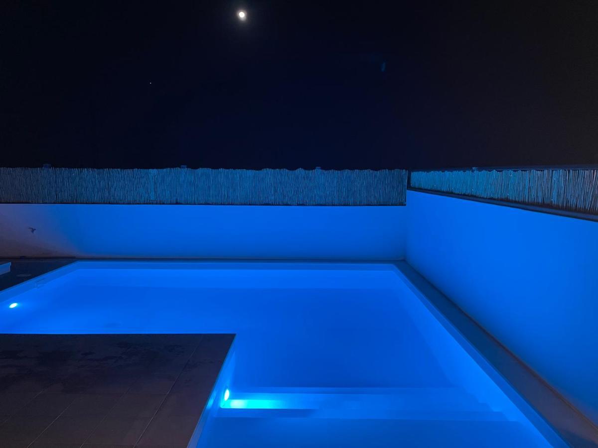 Villa Marie Agradable Y Tranquila Maison Con Piscina Corralejo Eksteriør bilde