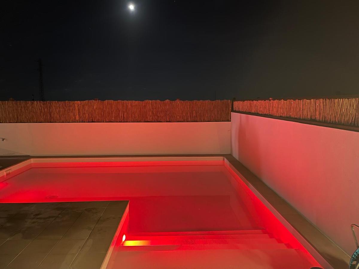 Villa Marie Agradable Y Tranquila Maison Con Piscina Corralejo Eksteriør bilde
